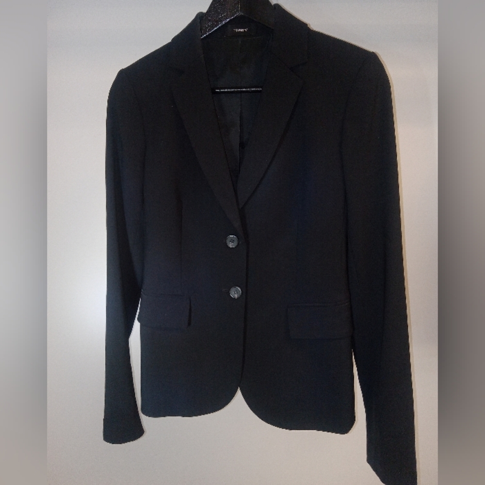 Theory Women's Black Two-Button Tailored Blazer